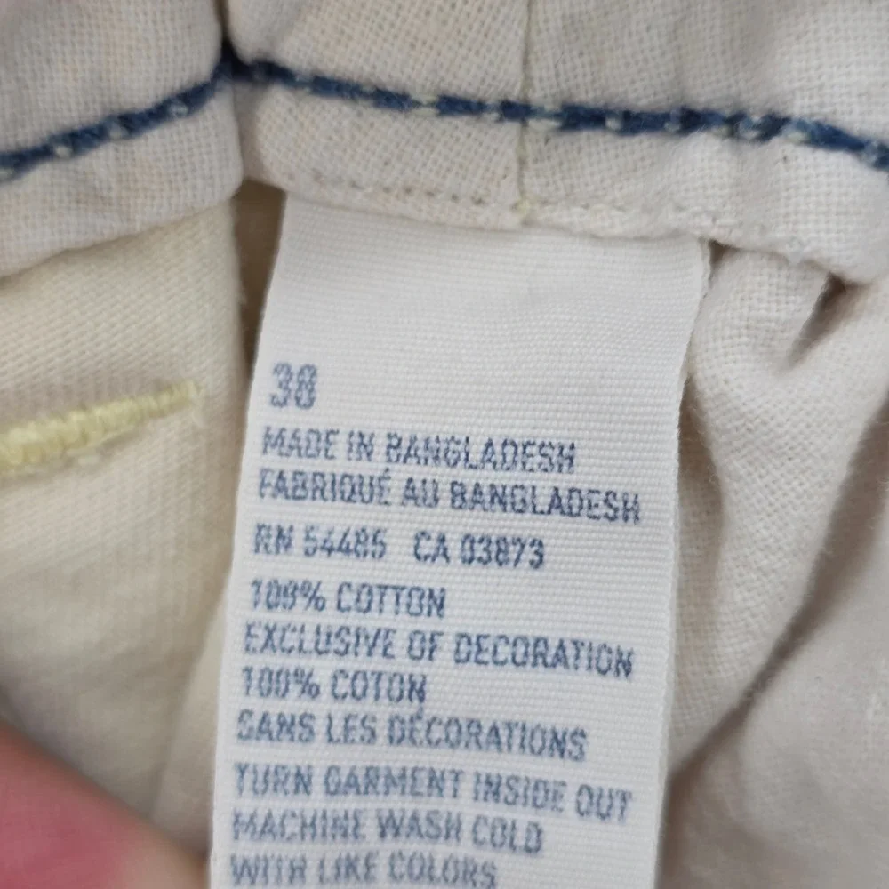 American Eagle Outfitters Chino Shorts Mens 38W Classic Length Cream Fits 40W